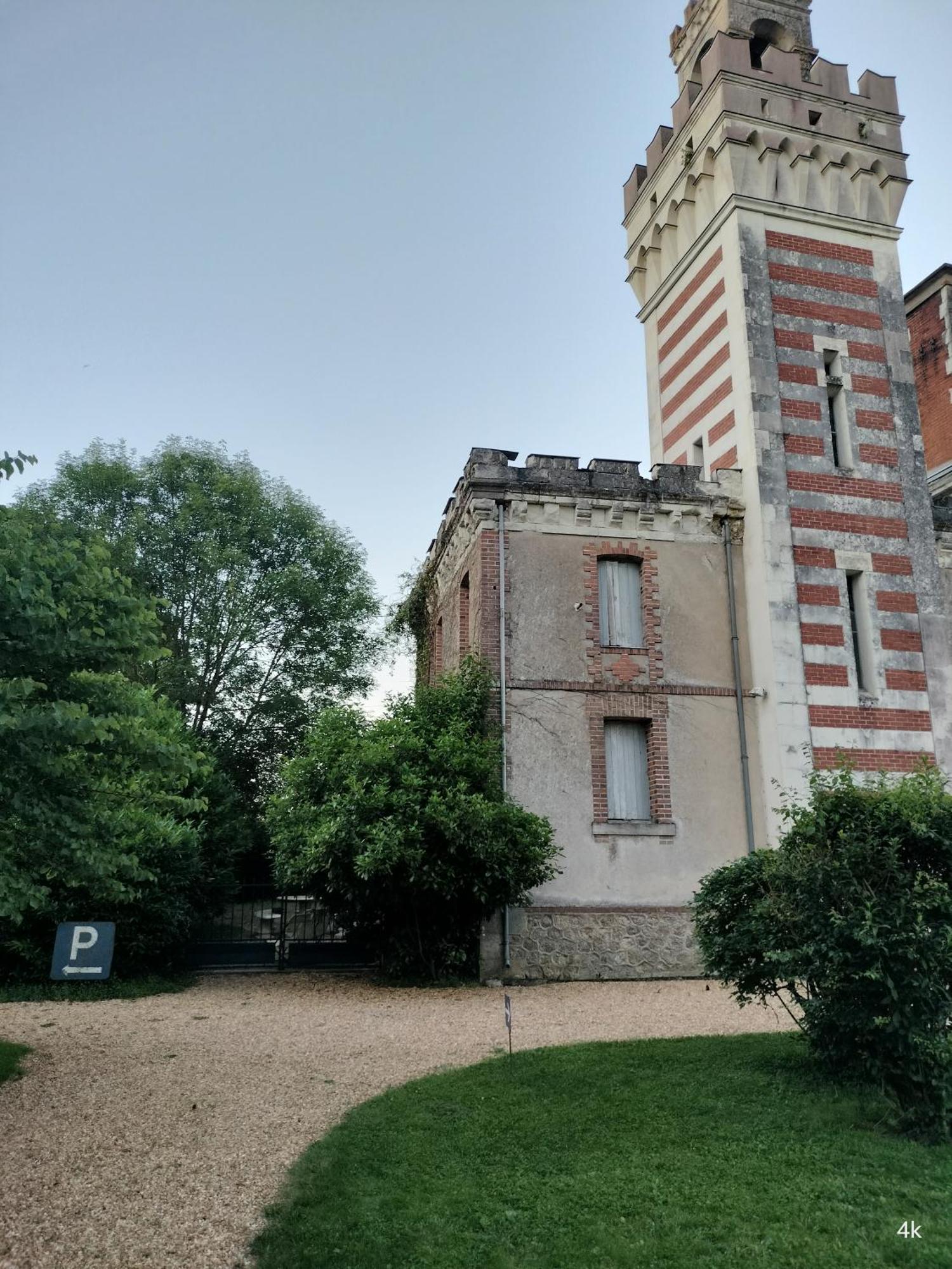La Tour Carree D'Un Chateau Auzouer-en-Touraine Eksteriør bilde